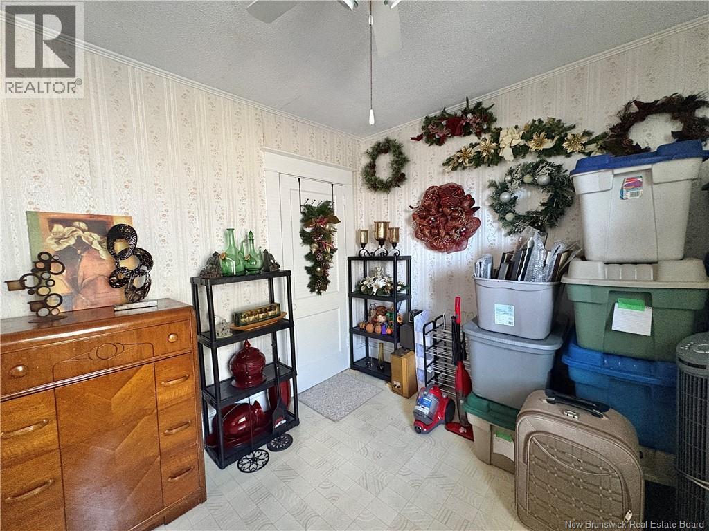 25 Hillcrest Avenue - Image 31