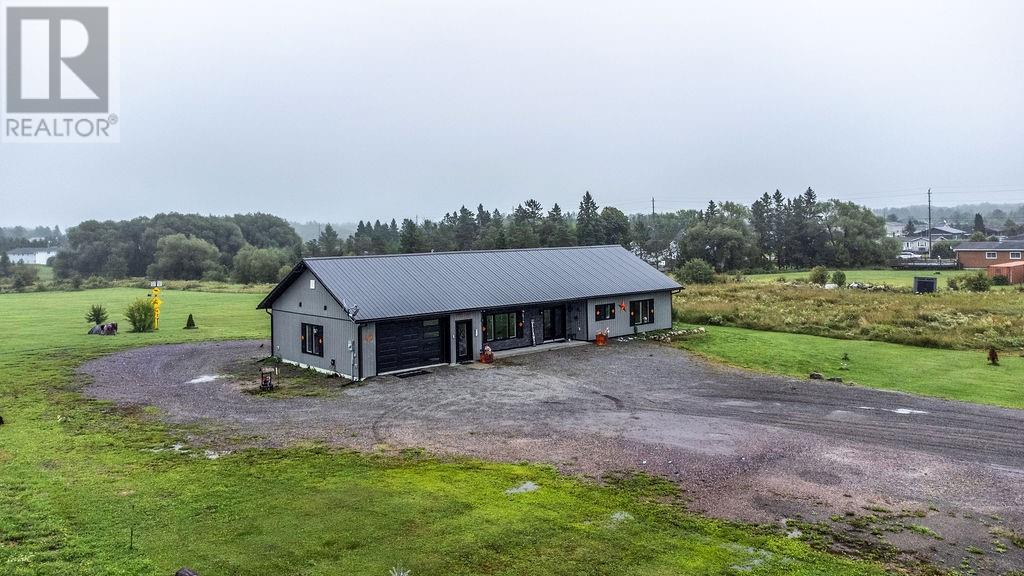 28 Courchesne Road - 1