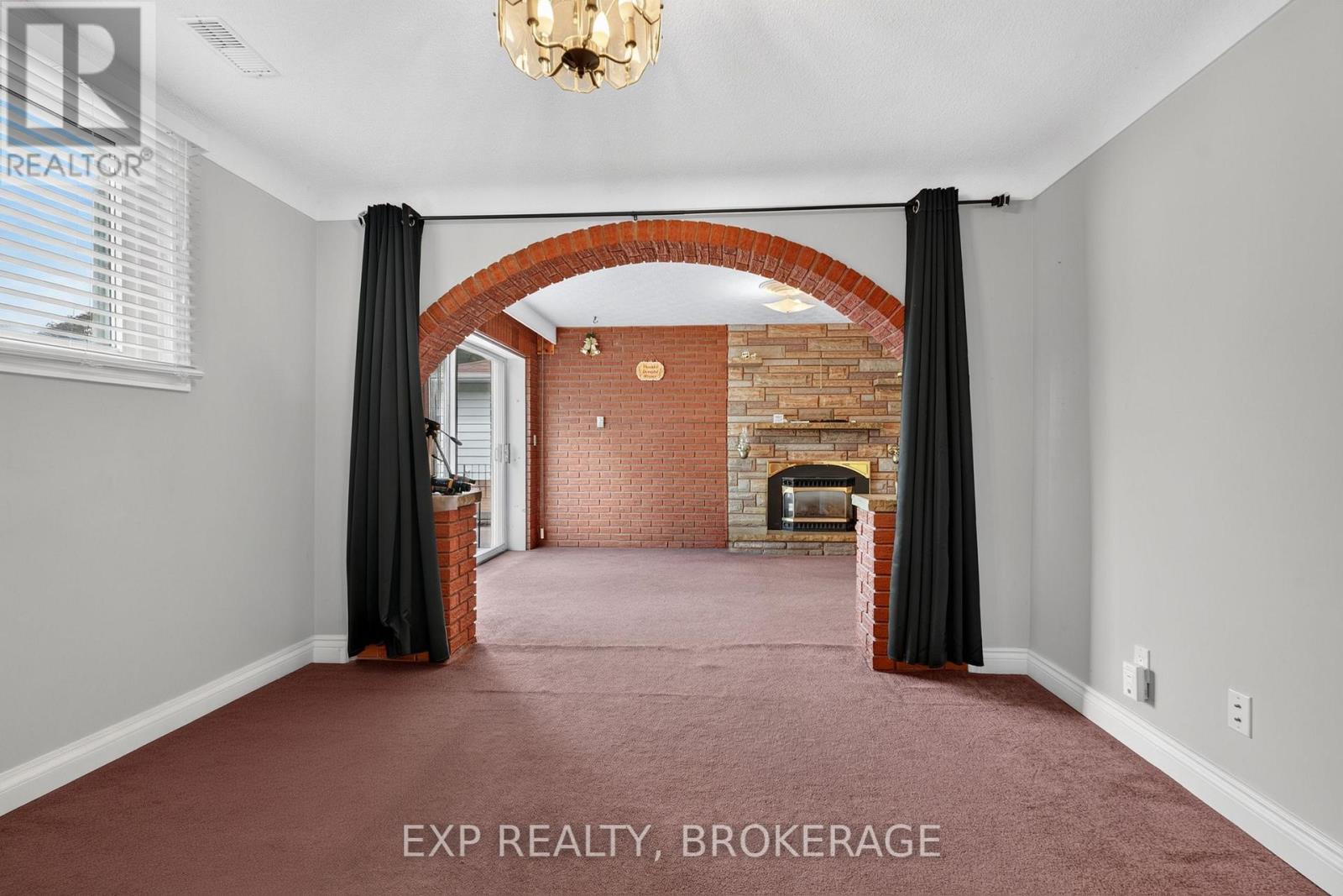 143 MORENZ CRESCENT - Image 25
