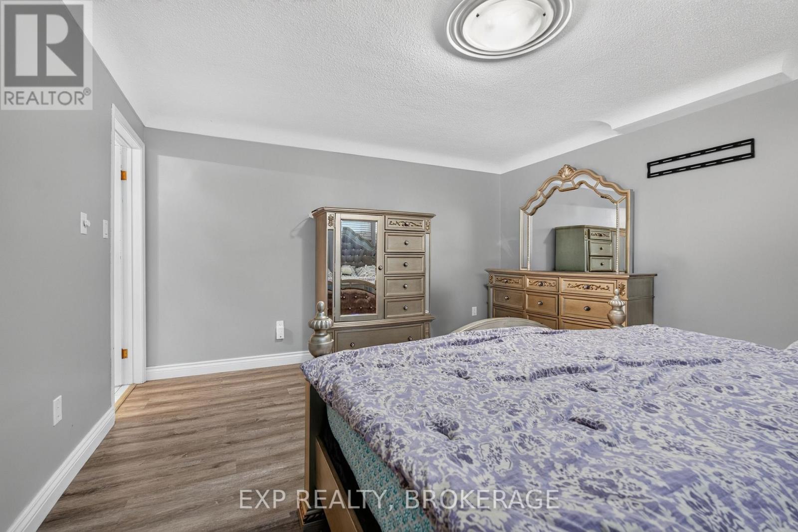 143 MORENZ CRESCENT - Image 28