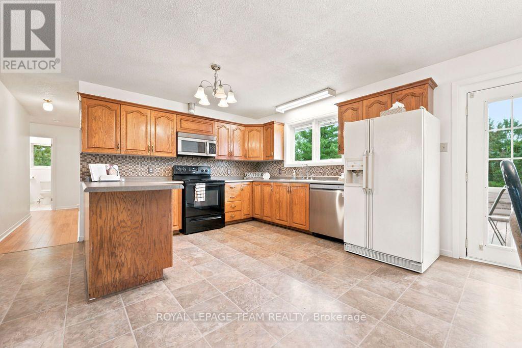 13 SPRINGFIELD DRIVE - 19