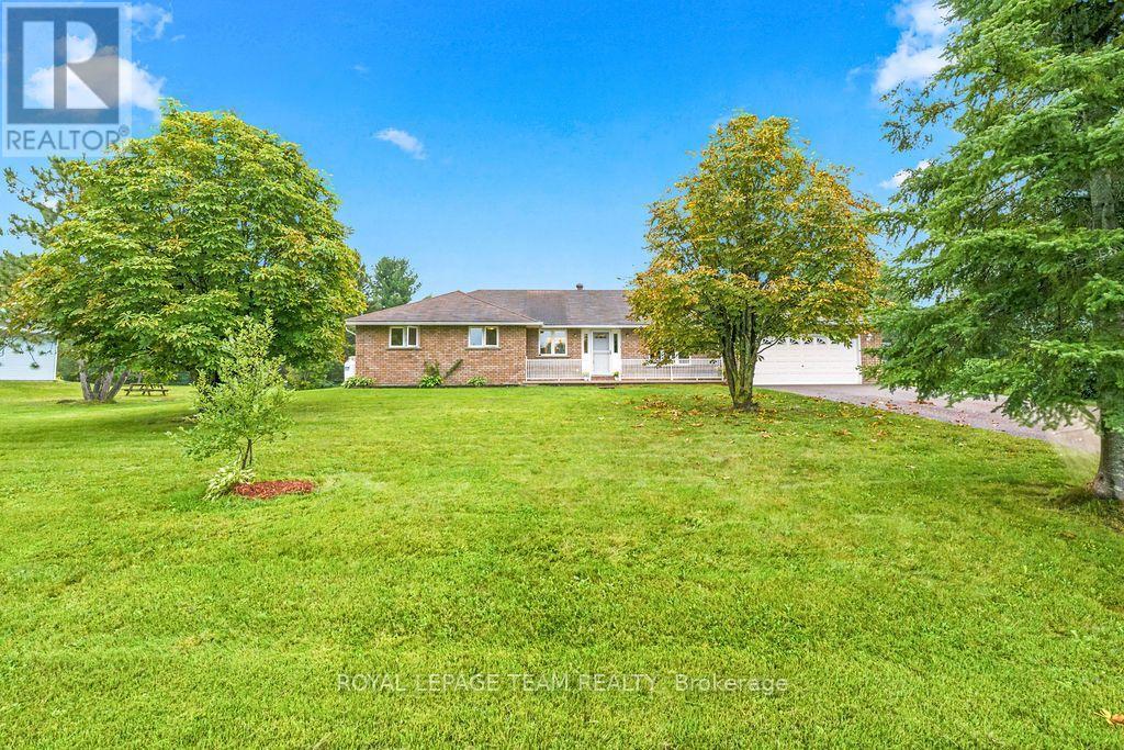 13 SPRINGFIELD DRIVE - Image 4