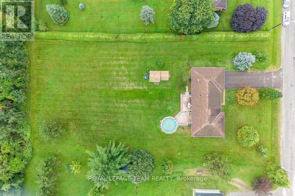 13 SPRINGFIELD DRIVE - Image 40