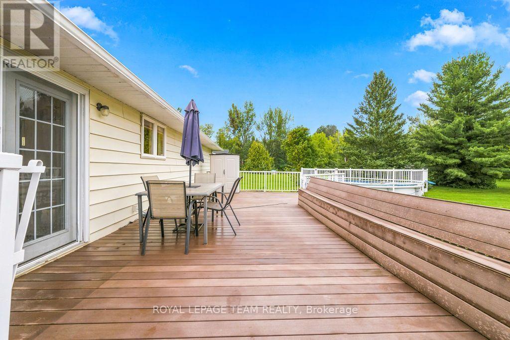 13 SPRINGFIELD DRIVE - 8