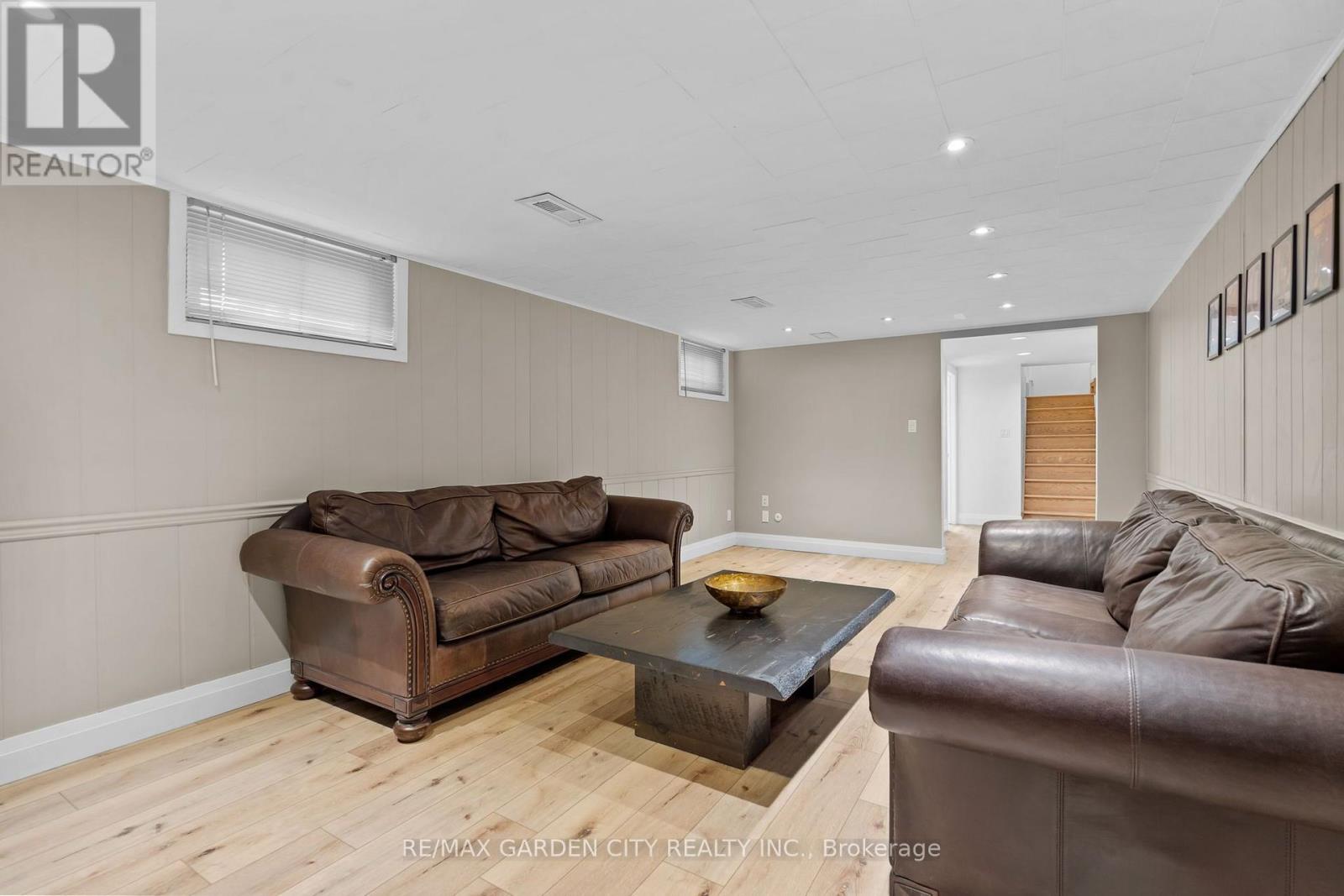 13 PRESTON DRIVE - Image 21