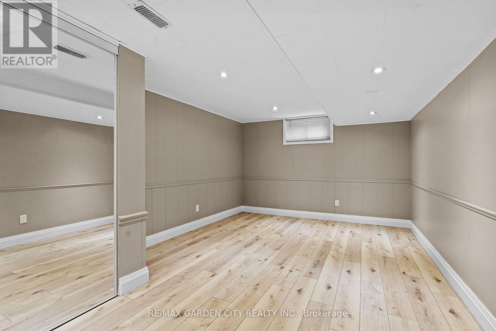 13 PRESTON DRIVE - Image 24