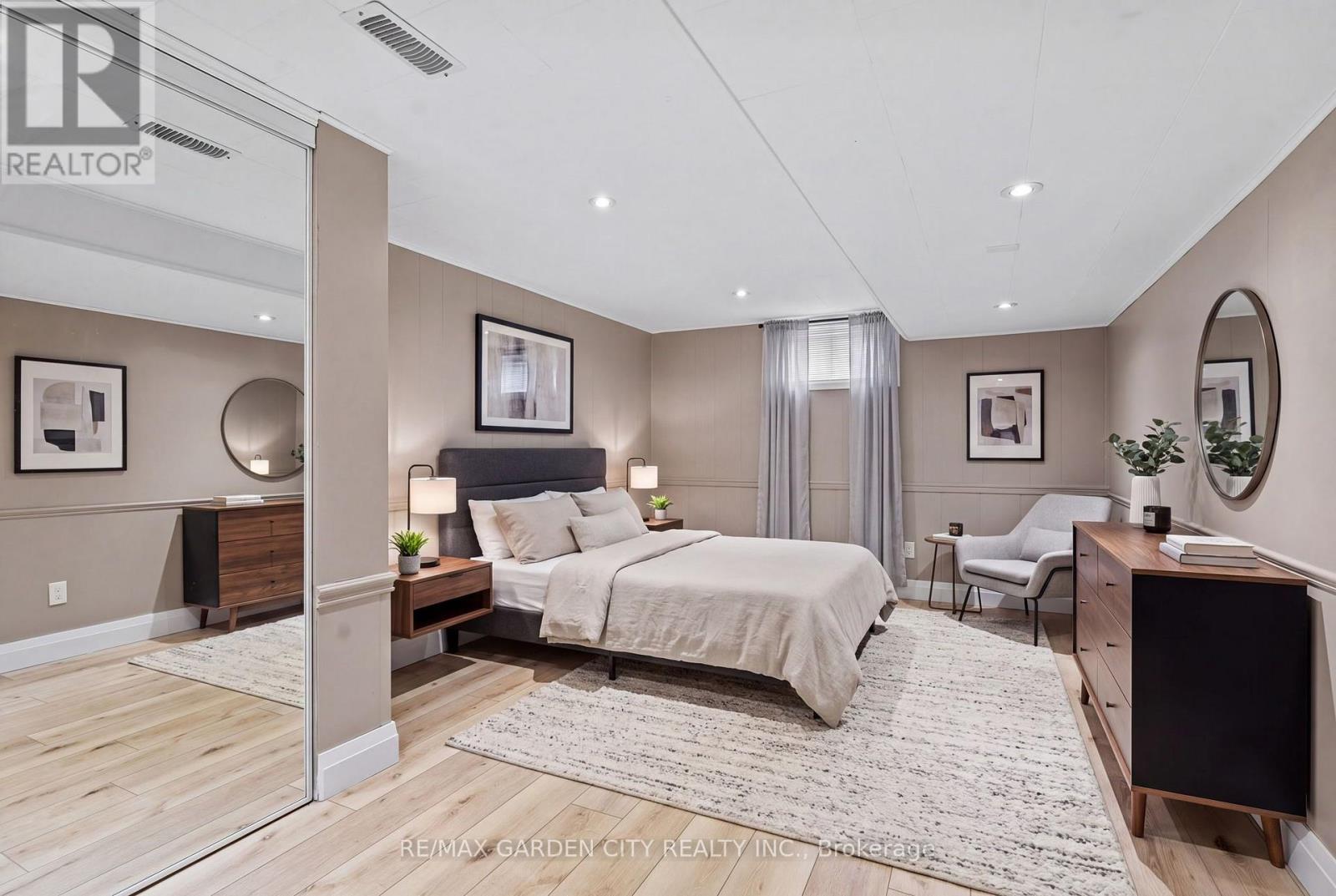 13 PRESTON DRIVE - Image 25