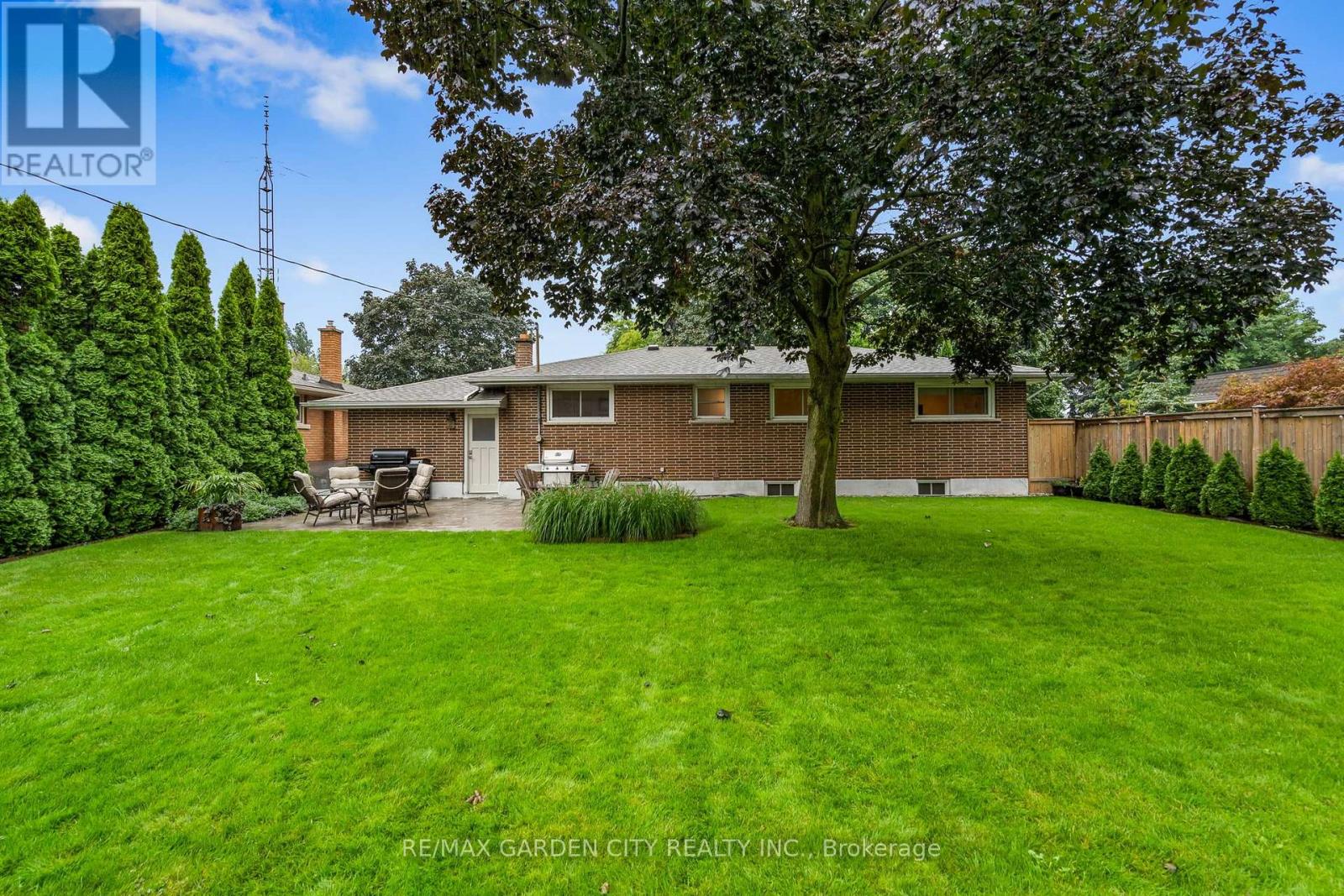 13 PRESTON DRIVE - Image 30