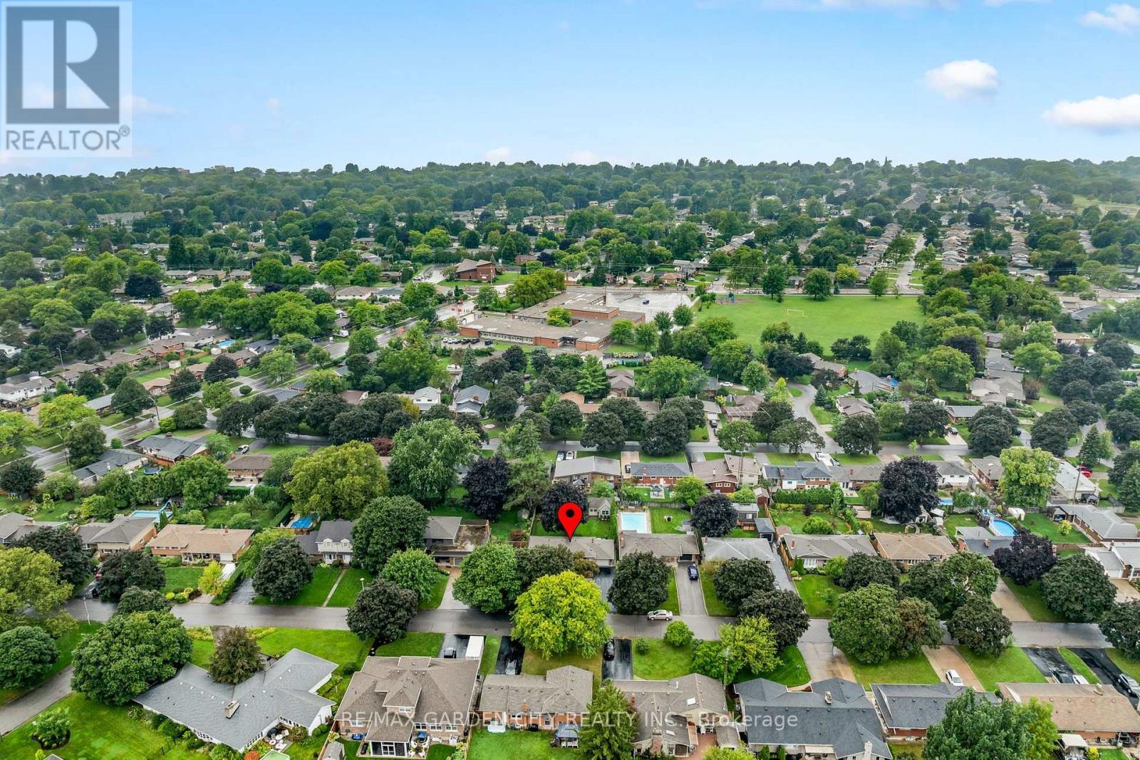 13 PRESTON DRIVE - Image 34