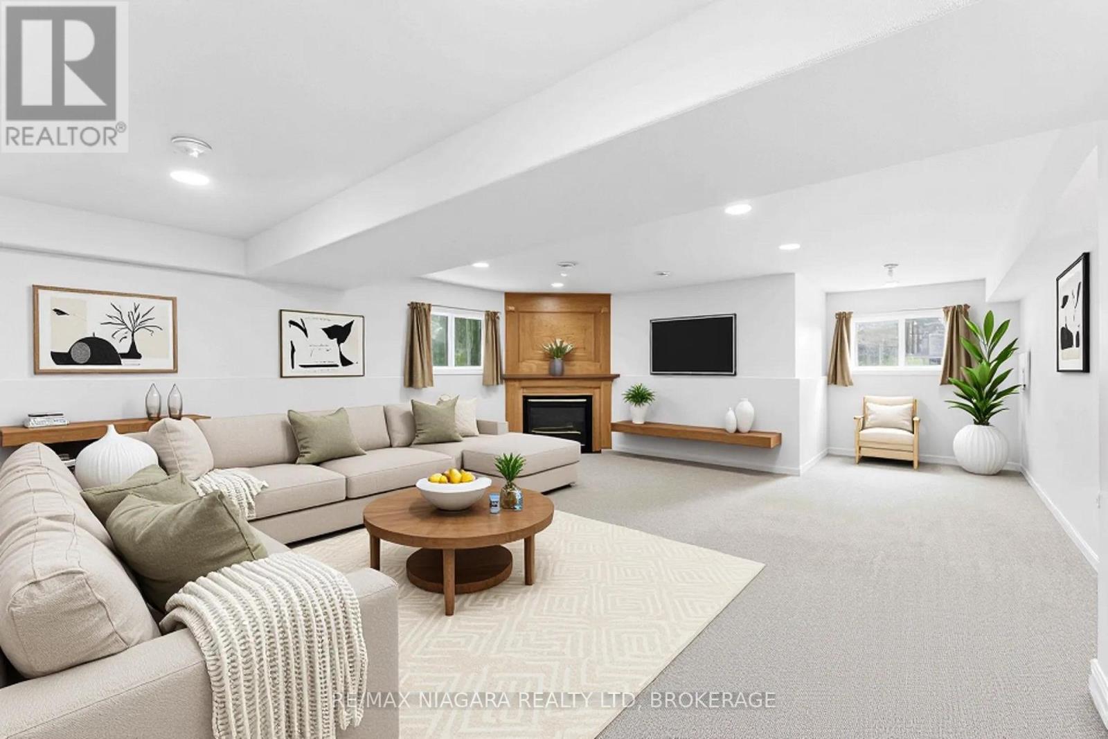 8253 COSTABILE DRIVE - Image 12