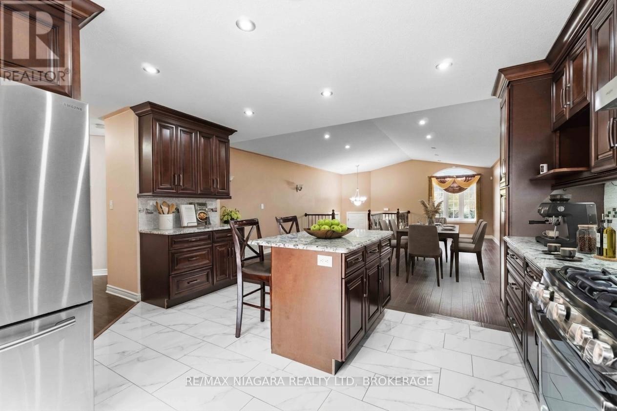 8253 COSTABILE DRIVE - 5