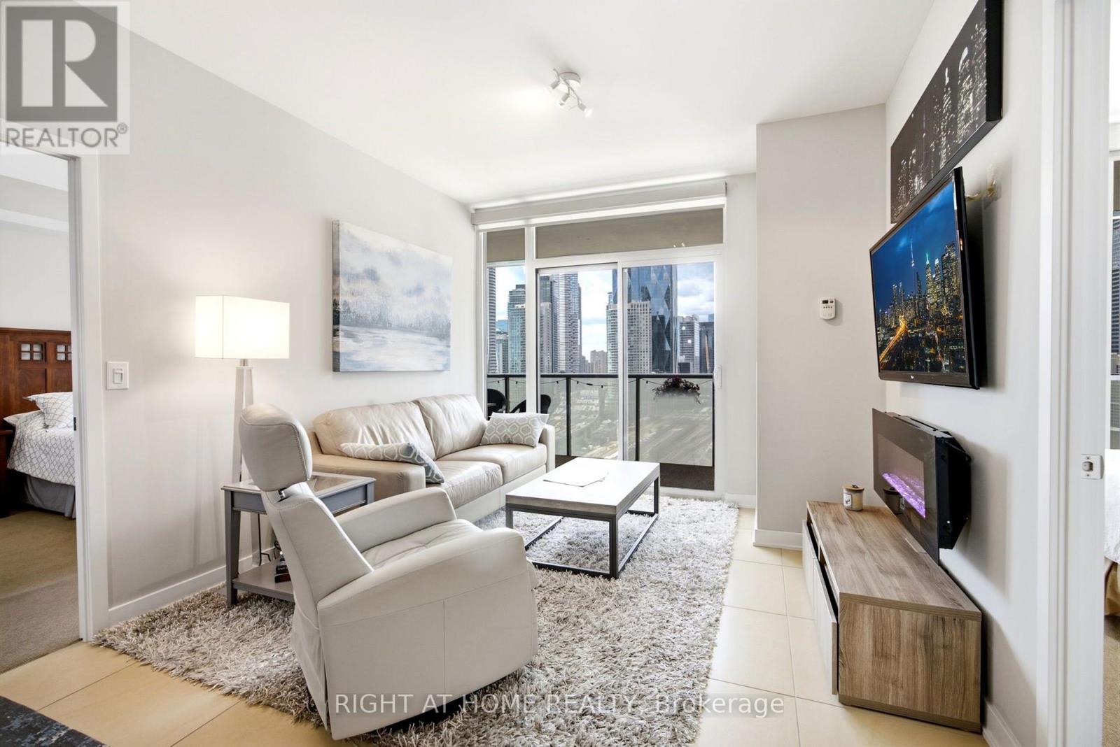 #1801 1 MARKET STREET - Image 5