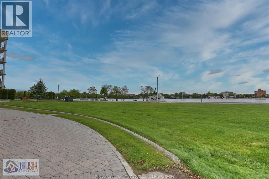 #305 34 BOBLO ISLAND - 2