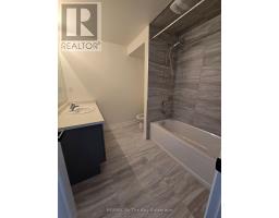 Bathroom - 40 Rosanne Drive, Wasaga Beach, ON L9Z0N3 Photo 7