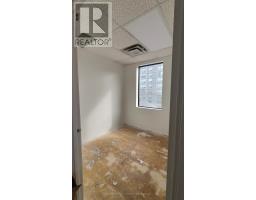 312 - 9011 Leslie Street, Richmond Hill, ON L4B3B6 Photo 14