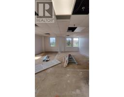 312 - 9011 Leslie Street, Richmond Hill, ON L4B3B6 Photo 25