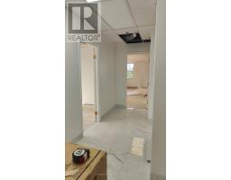 312 - 9011 Leslie Street, Richmond Hill, ON L4B3B6 Photo 8
