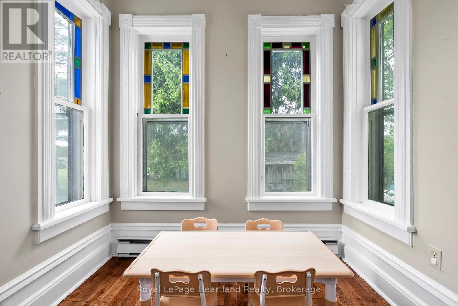 1047 GIBSON STREET - Image 16