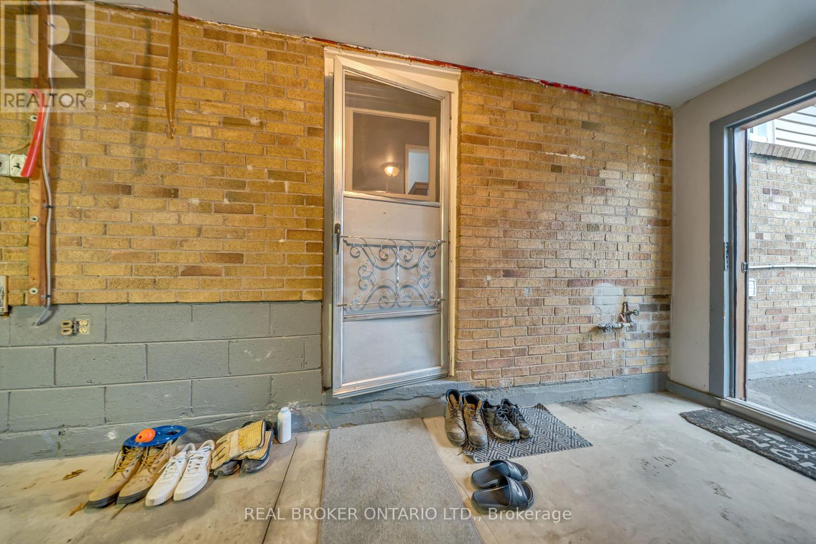 67 ROSEFORD TERRACE - Image 21