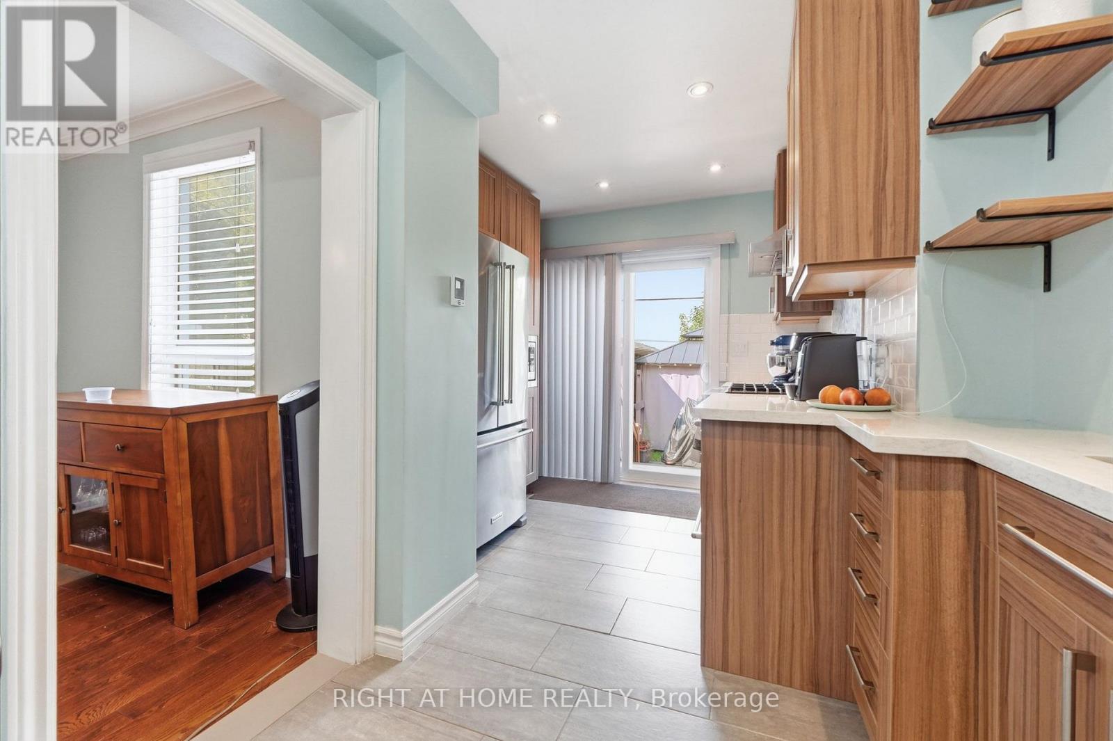 16 GREENDALE AVENUE - Image 12