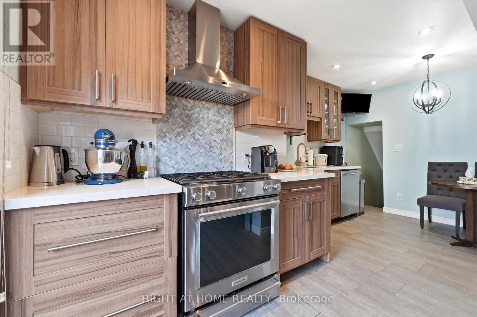 16 GREENDALE AVENUE - Image 14
