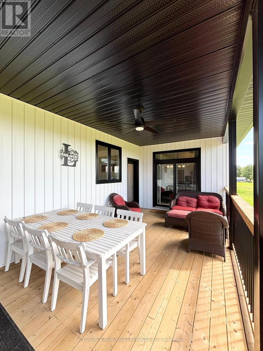 723 ROSEDALE ROAD S - Image 34