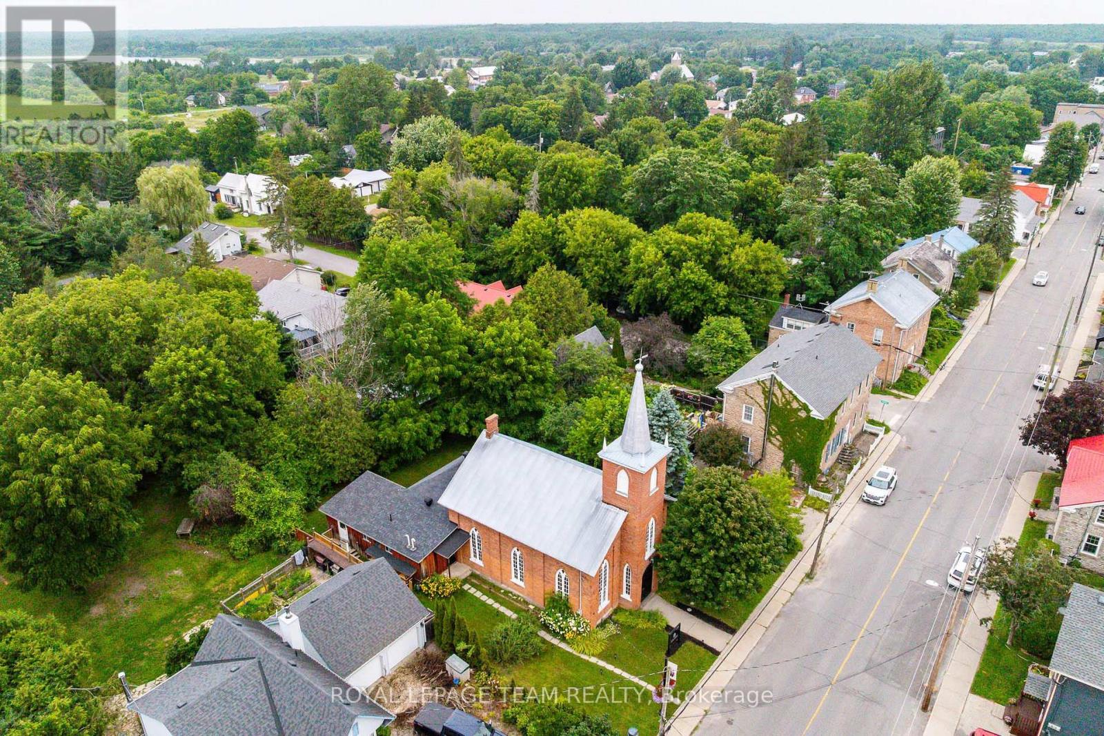 618 St. Lawrence Street, Merrickville-Wolford, Ontario, K0G1N0, Merrickville-Wolford, Ontario — photo 3 of 5