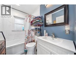 19 Broadway Street, Lambton Shores, ON N0N1J0 Photo 14
