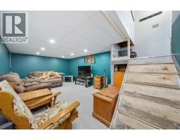 19 Broadway Street, Lambton Shores, ON N0N1J0 Photo 16