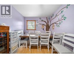 Primary Bedroom - 19 Broadway Street, Lambton Shores, ON N0N1J0 Photo 6
