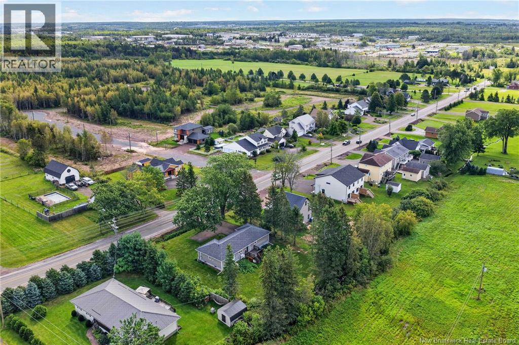 1042 Elmwood Drive - 10