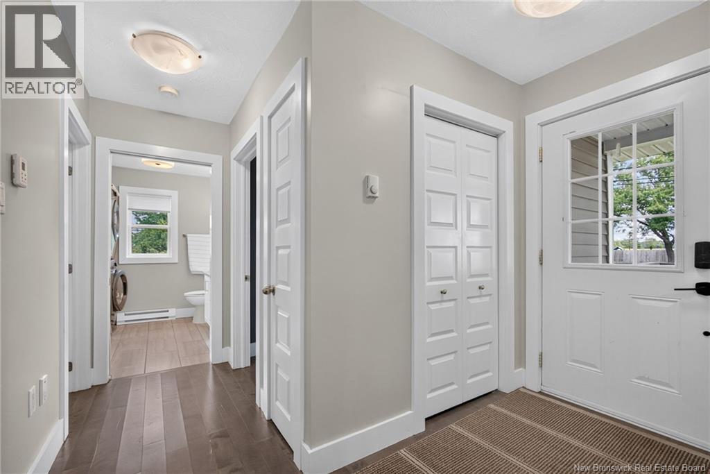1042 Elmwood Drive - Image 29