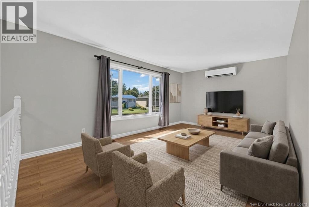 22 Pembroke Crescent - 10
