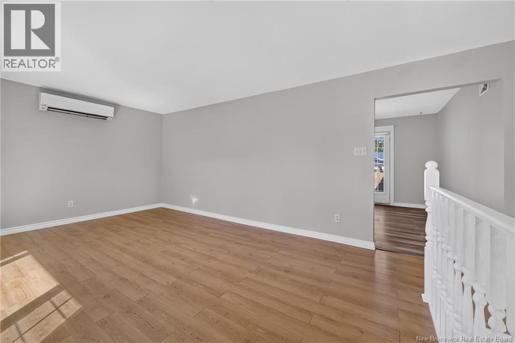 22 Pembroke Crescent - Image 20