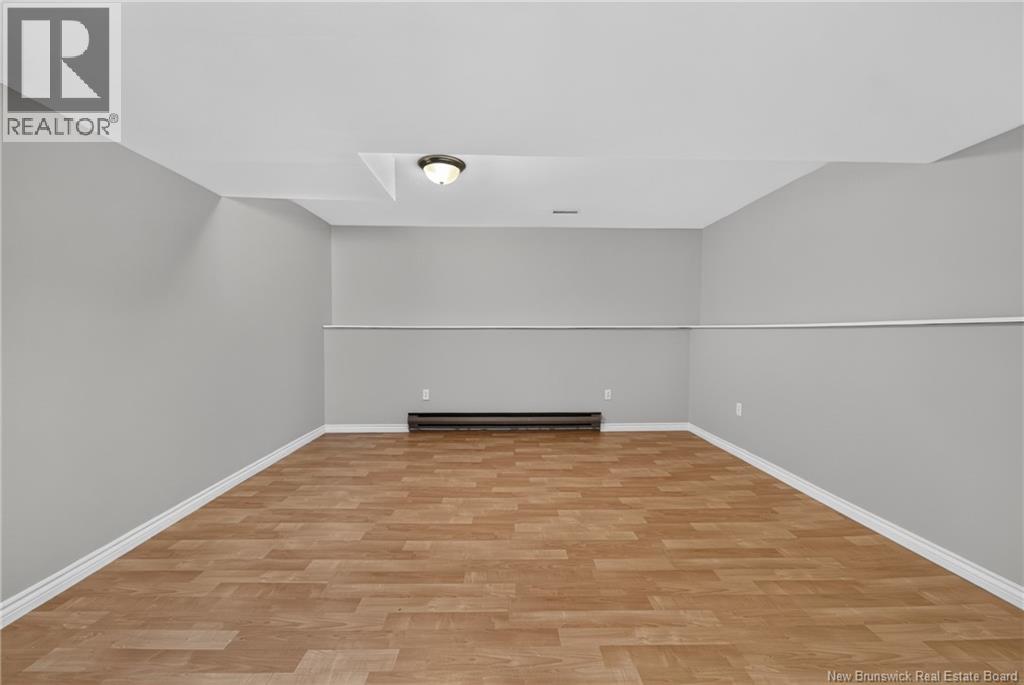 22 Pembroke Crescent - Image 45