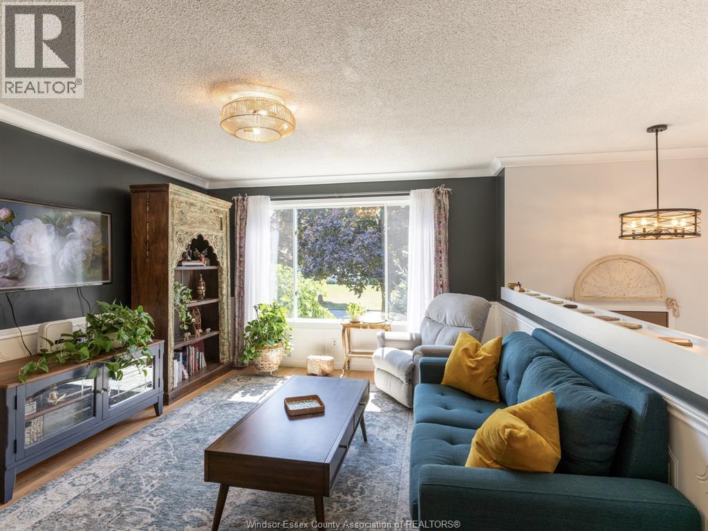 576 RICHMOND STREET - Image 6