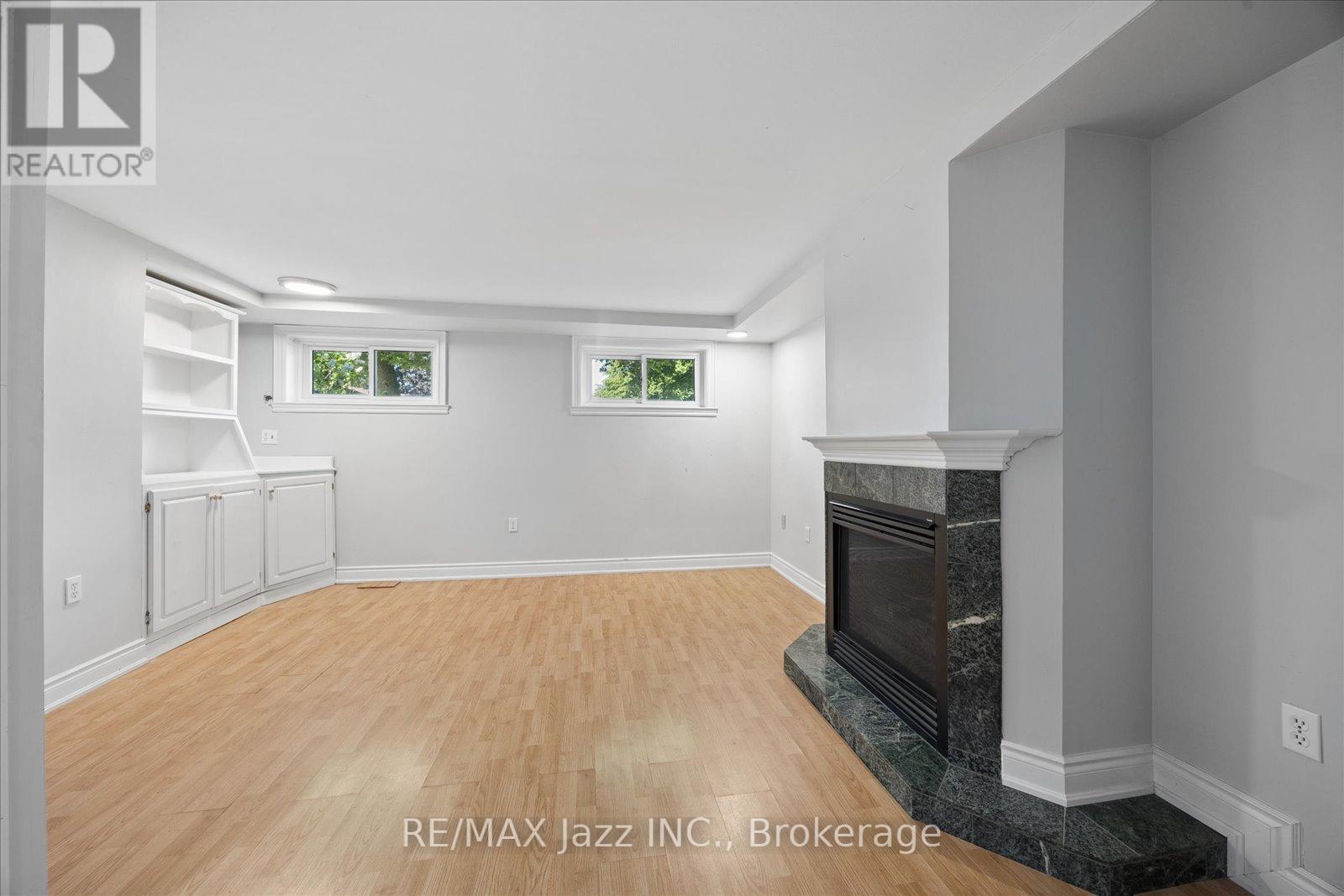 243 ACADIA DRIVE - 10