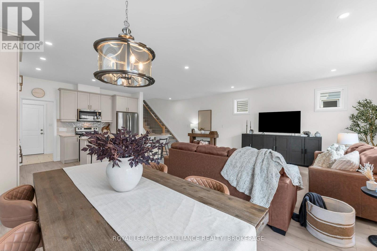 24 WALDEN POND DRIVE - 19