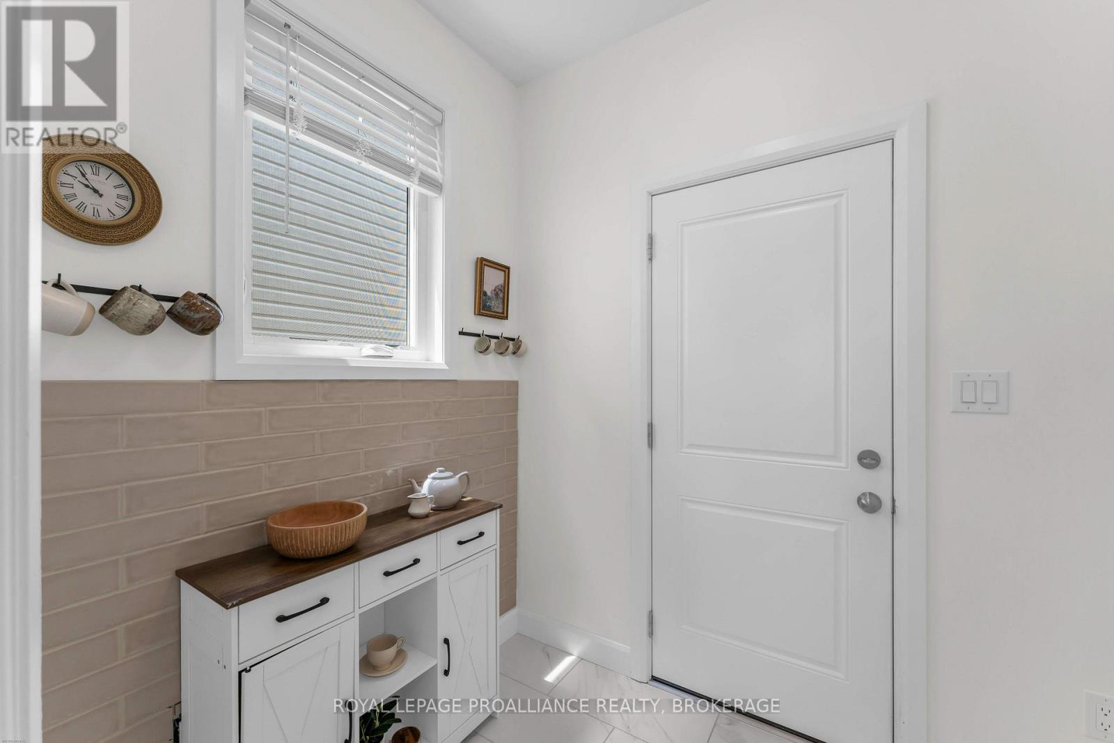 24 WALDEN POND DRIVE - 21