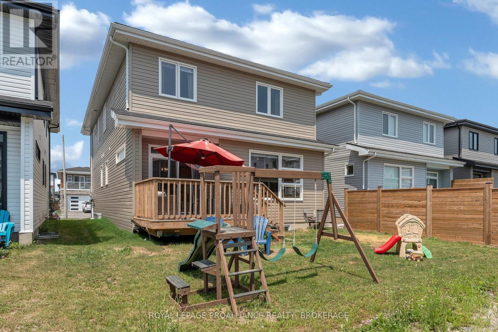 24 WALDEN POND DRIVE - 46