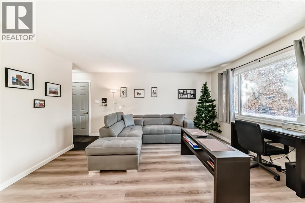 3221 32A Avenue SE - 3