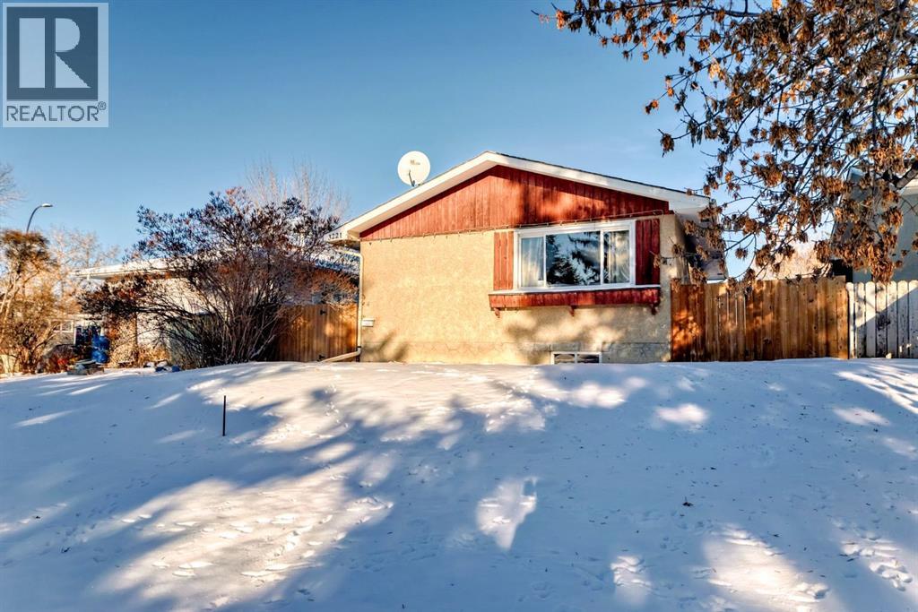 3221 32A Avenue SE - 35