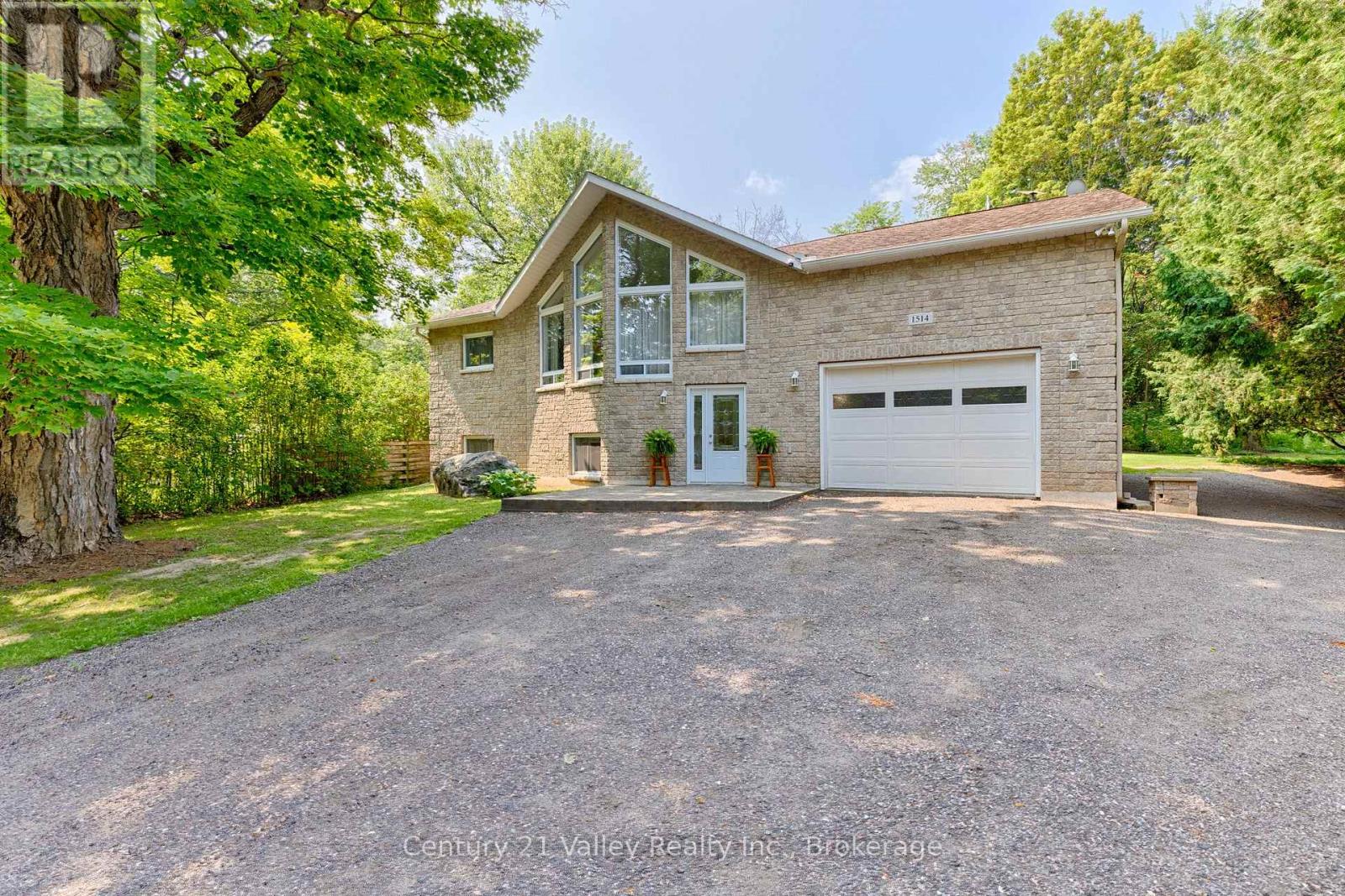 1514 WHITTON ROAD - 1