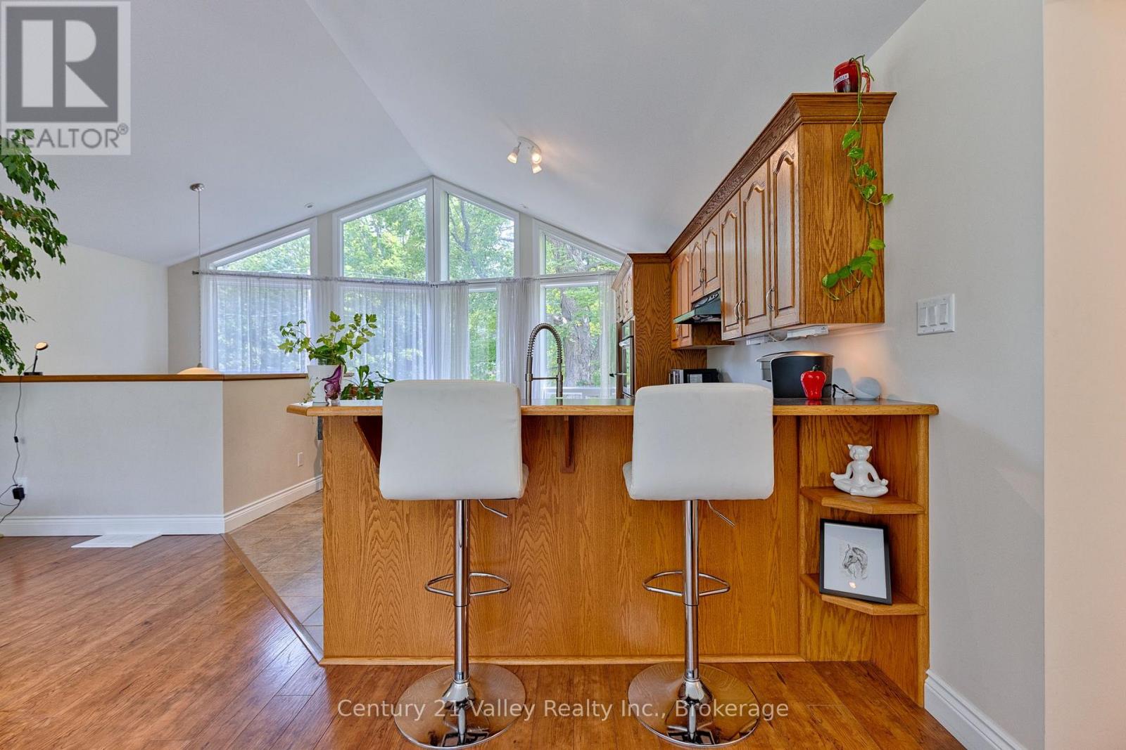 1514 WHITTON ROAD - Image 17
