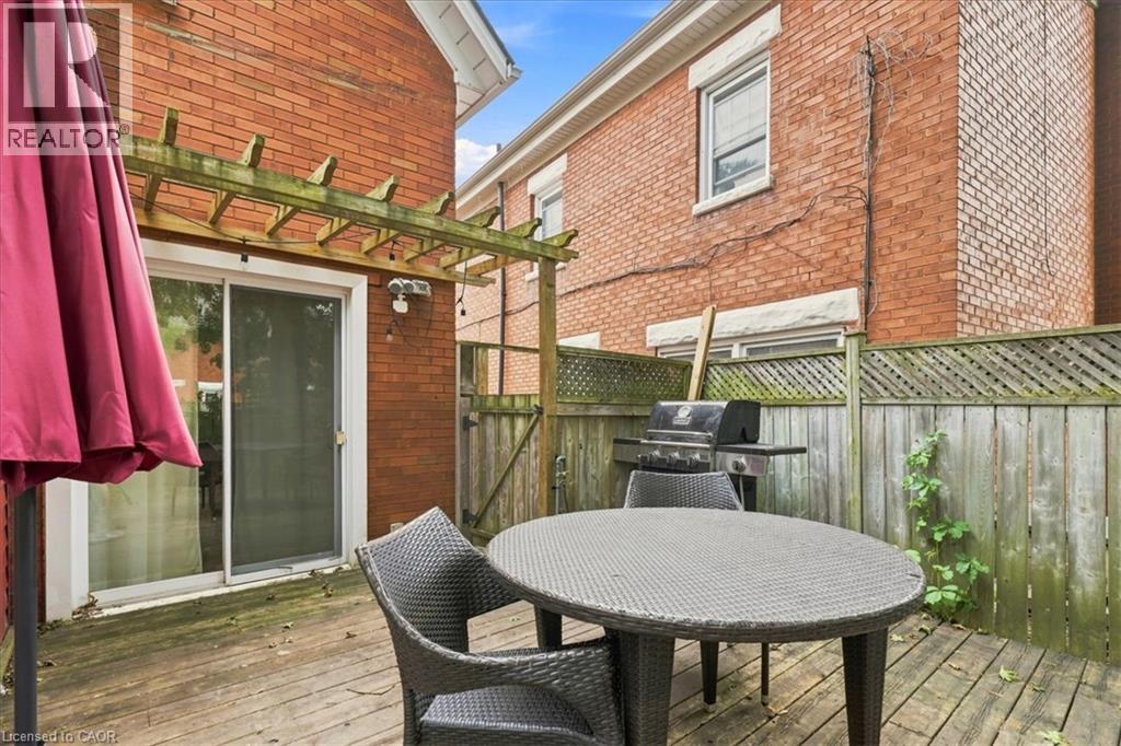 40 GUELPH Street - Image 28