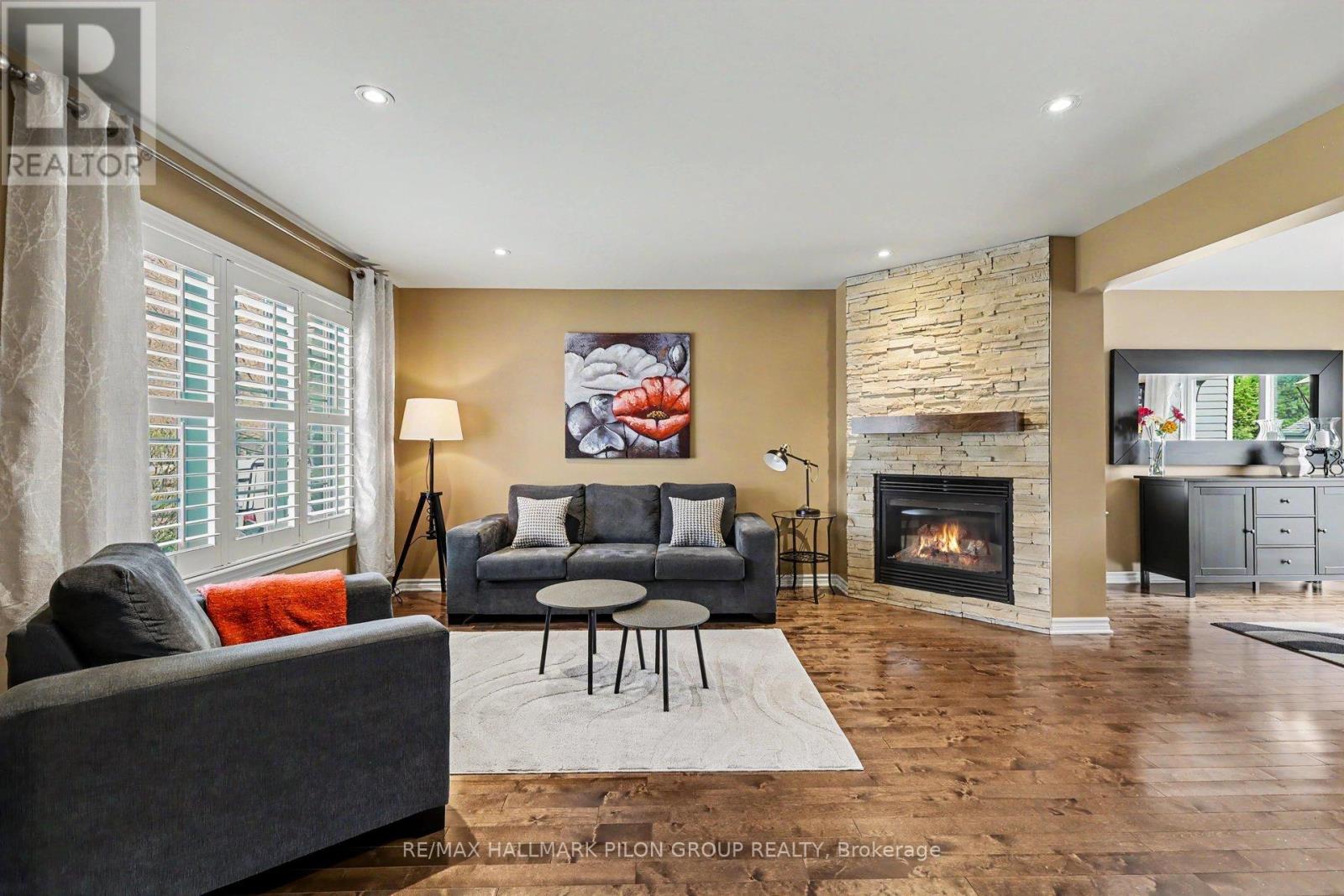 26 HONORE CRESCENT - Image 10