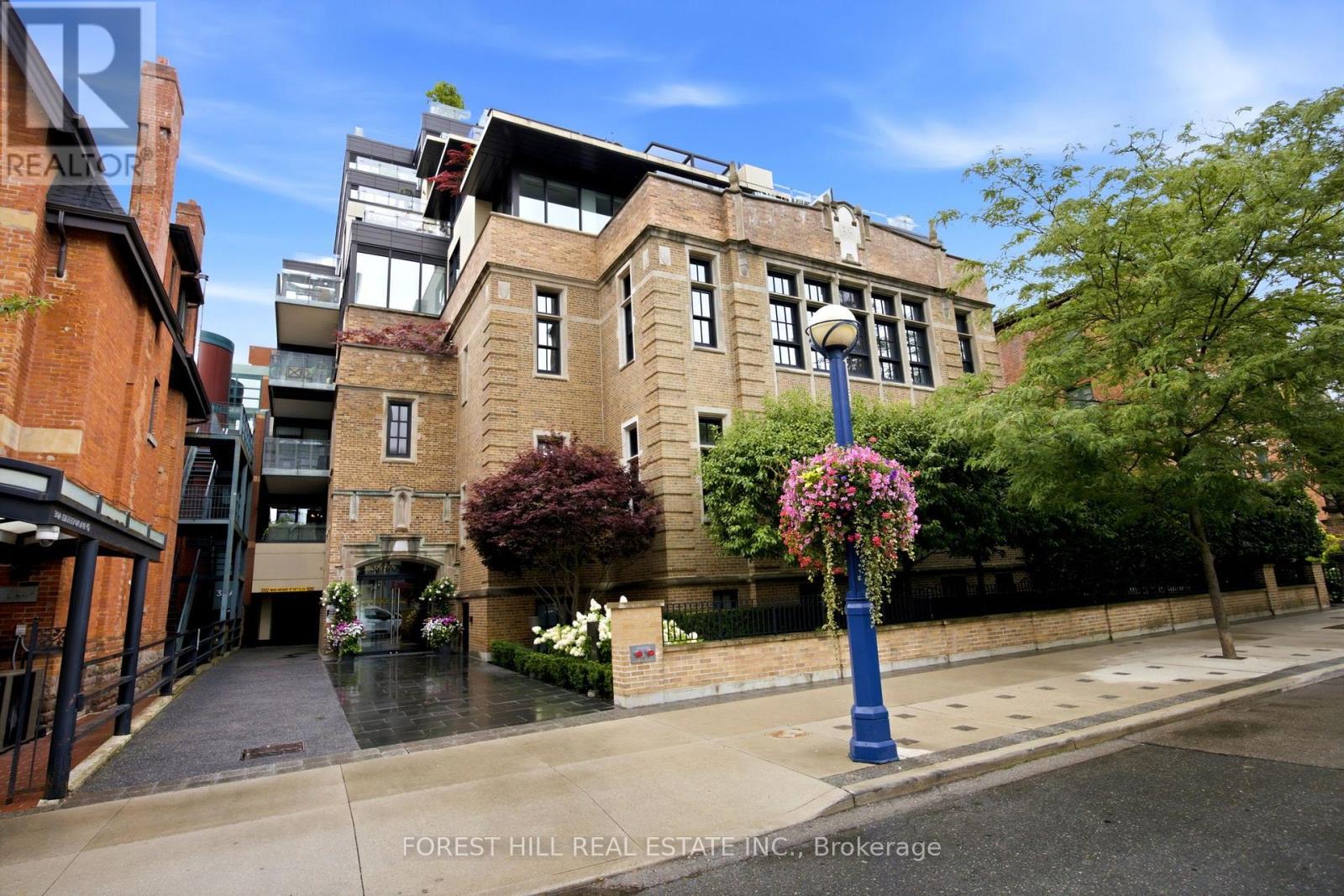 #4C 36 HAZELTON AVENUE - 1