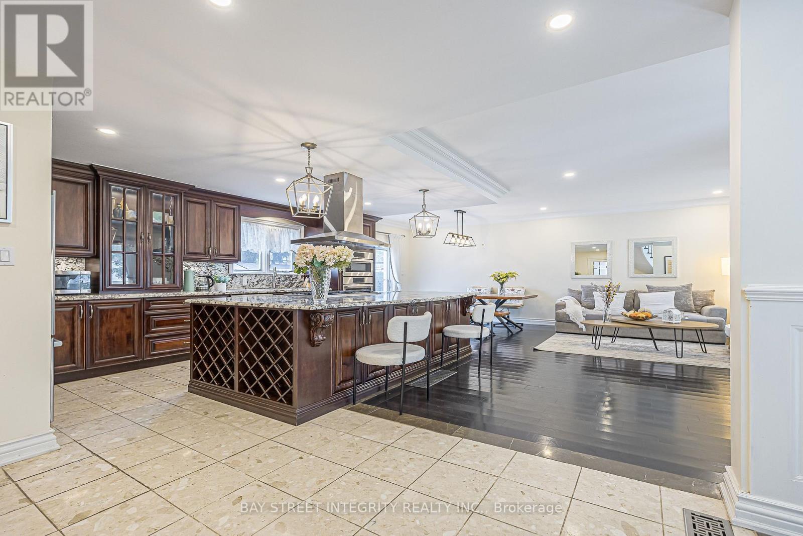 33 DEERFORD ROAD - 6