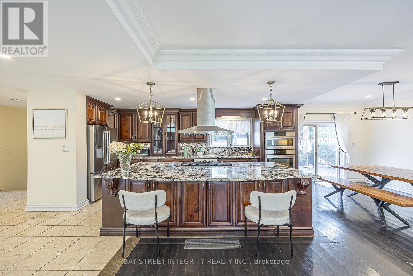 33 DEERFORD ROAD - 9