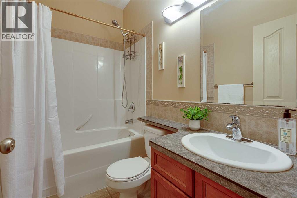 Listing photo – 47 Webster Drive, Red Deer